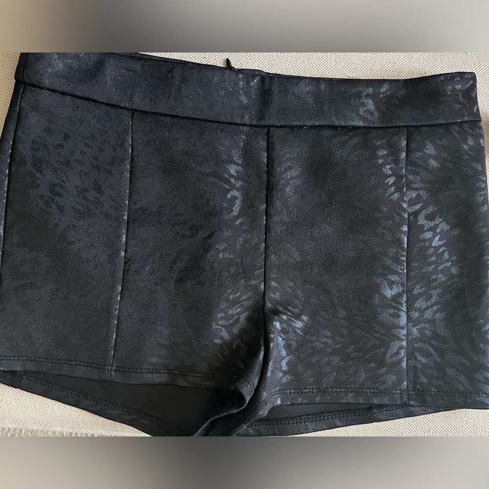 NWT Charlotte Russe leopard burnout shorts Size L